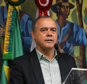 O diretor-geral do TCE (Foto: Thiago Rios)